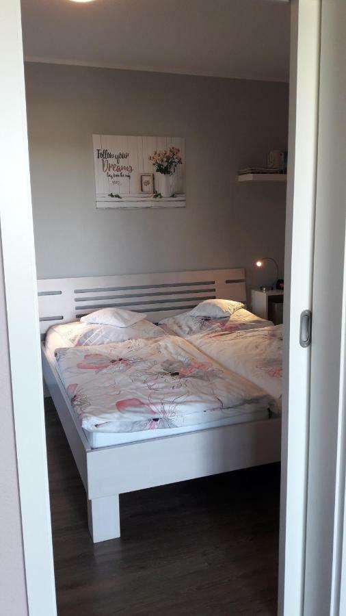 Ferienwohnung Sayntalblick Caan Bagian luar foto